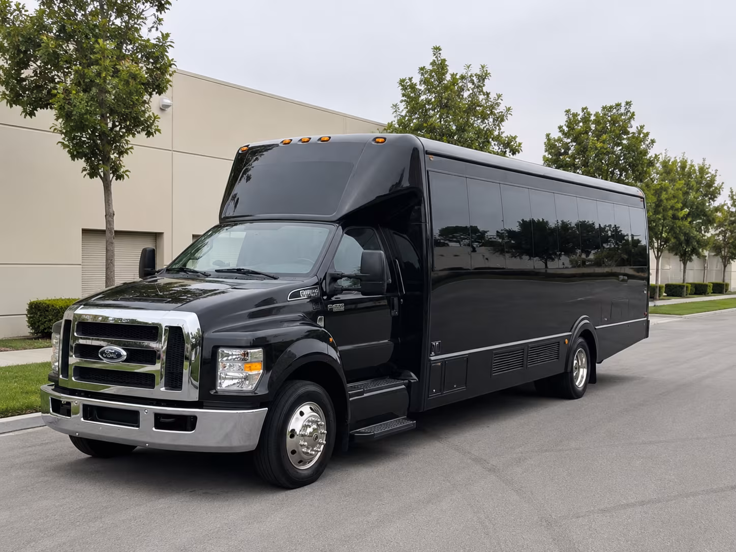 Atlantic City Birthday, Sweet 16, & Quinceañera Transportation party bus exterior